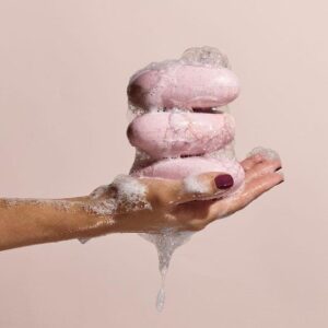 สบู่สมุนไพรลาเวนเดอร์ ช่วยผ่อนคลาย