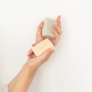 สบู่น้ำนมข้าวสีพีช บำรุงผิวขาว