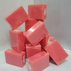 สบู่กลีเซอรีนใส รูปลูกบาศก์สีชมพู